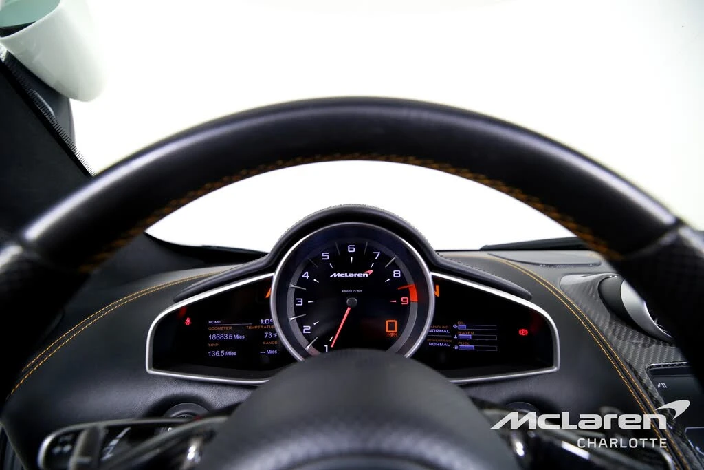 2015 McLaren 650S Spider - Image 15 of 31