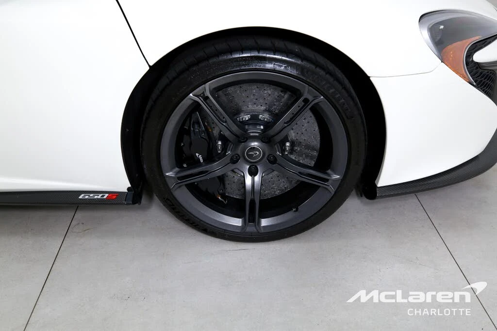 2015 McLaren 650S Spider - Image 25 of 31