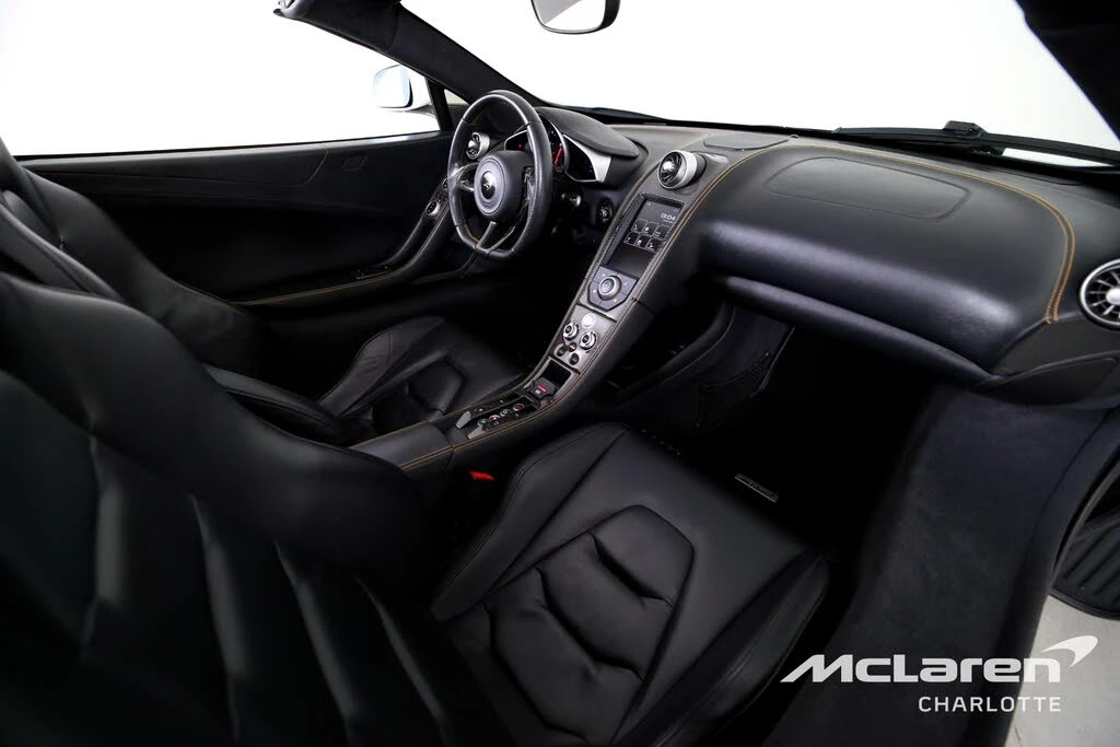 2015 McLaren 650S Spider - Image 21 of 31