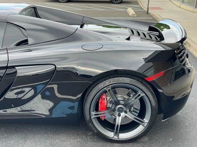 2015 McLaren 650S Spider - Image 16 of 31