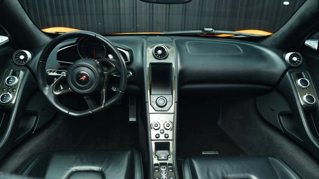 2015 McLaren 650S Spider - Image 16 of 31