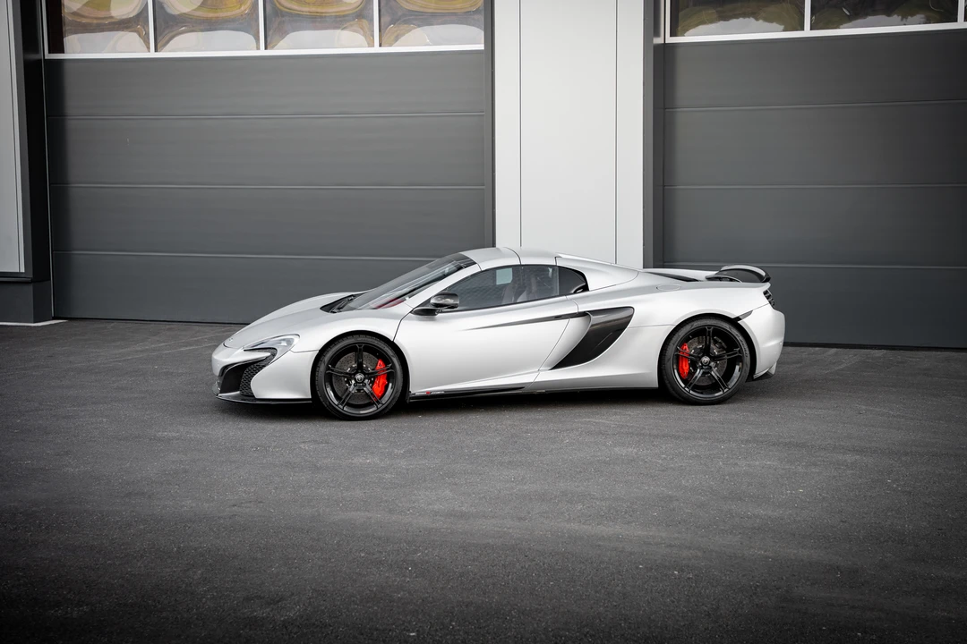 2015 McLaren 650S Spider - Image 13 of 31