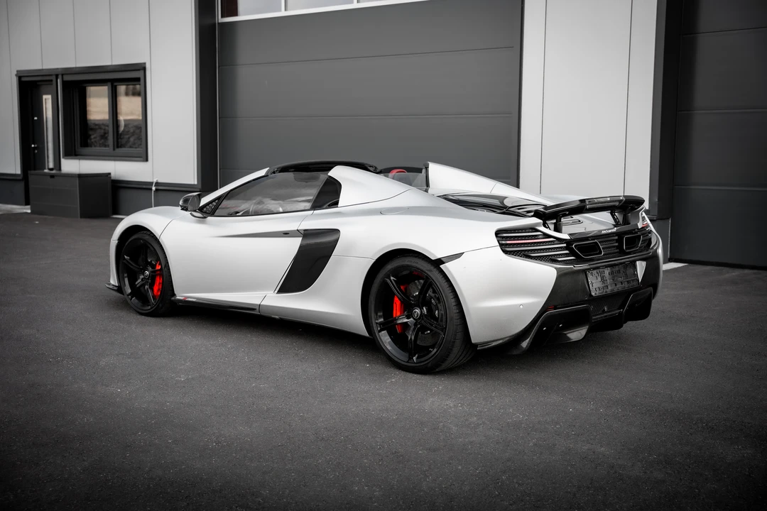 2015 McLaren 650S Spider - Image 22 of 31