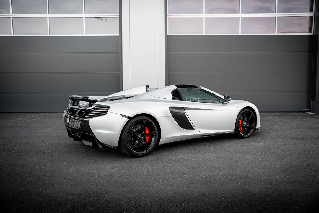 2015 McLaren 650S Spider - Image 24 of 31