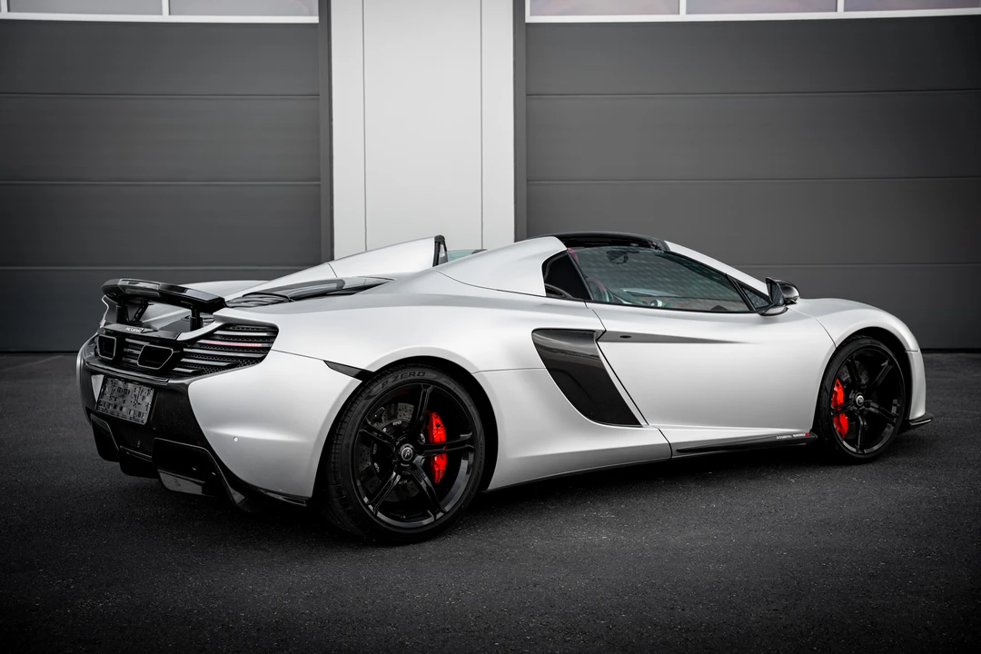 2015 McLaren 650S Spider - Image 25 of 31