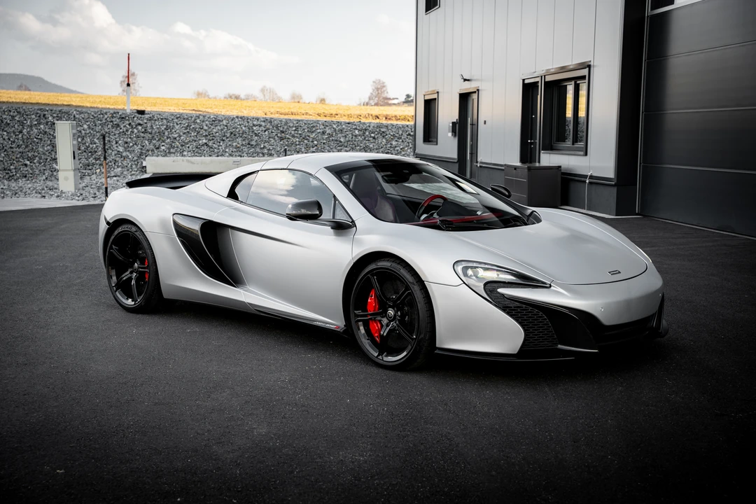 2015 McLaren 650S Spider - Image 9 of 31
