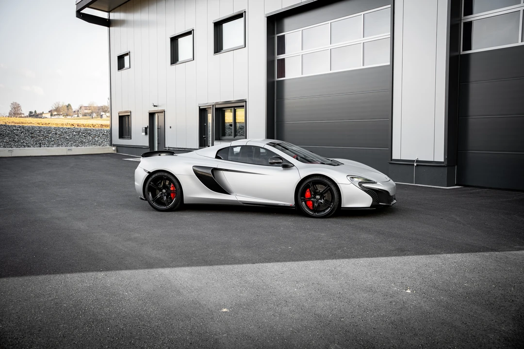 2015 McLaren 650S Spider - Image 8 of 31