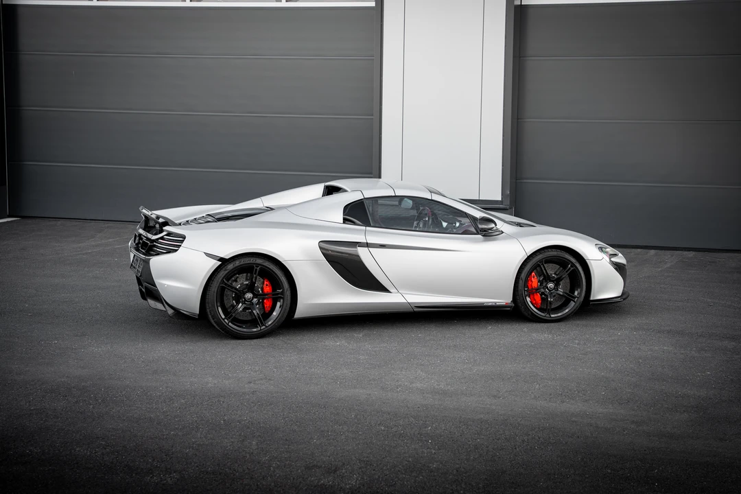 2015 McLaren 650S Spider - Image 29 of 31