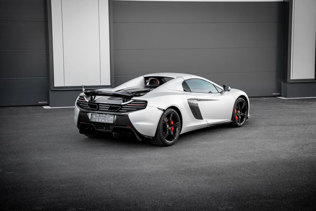 2015 McLaren 650S Spider - Image 7 of 31