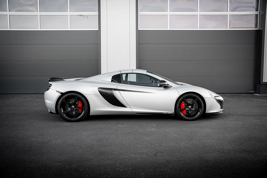2015 McLaren 650S Spider - Image 30 of 31