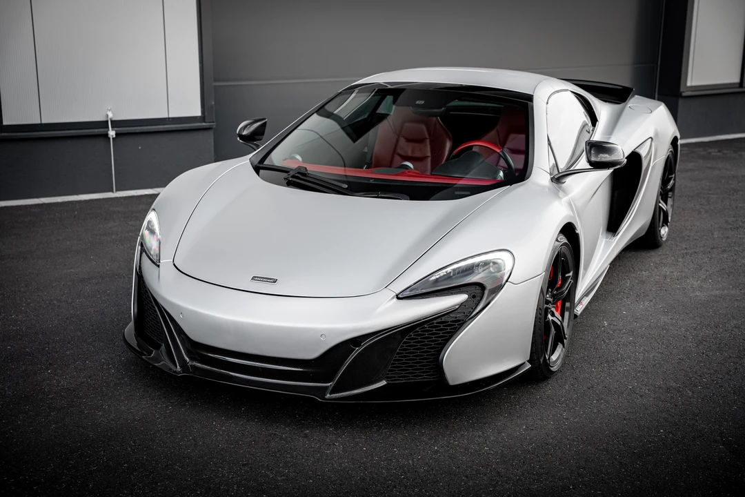 2015 McLaren 650S Spider - Image 27 of 31
