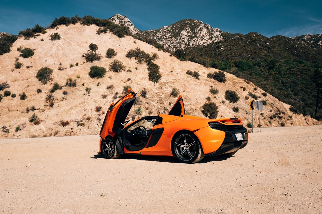 2015 McLaren 650S Spider - Image 10 of 14