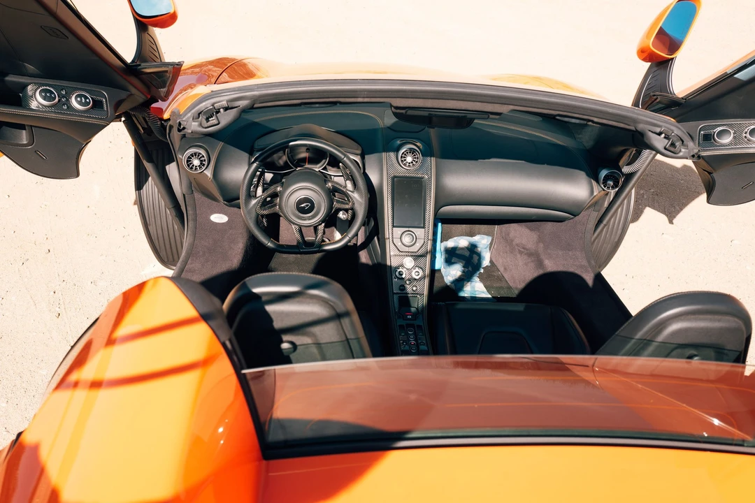 2015 McLaren 650S Spider - Image 13 of 14
