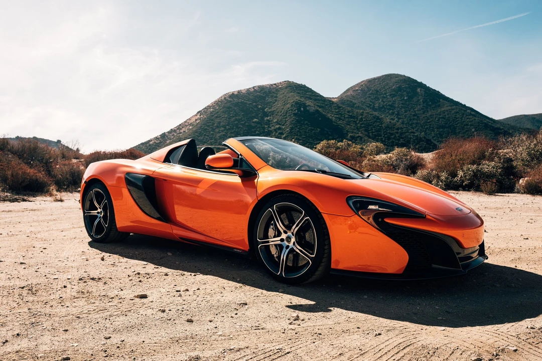 2015 McLaren 650S Spider - Image 2 of 14