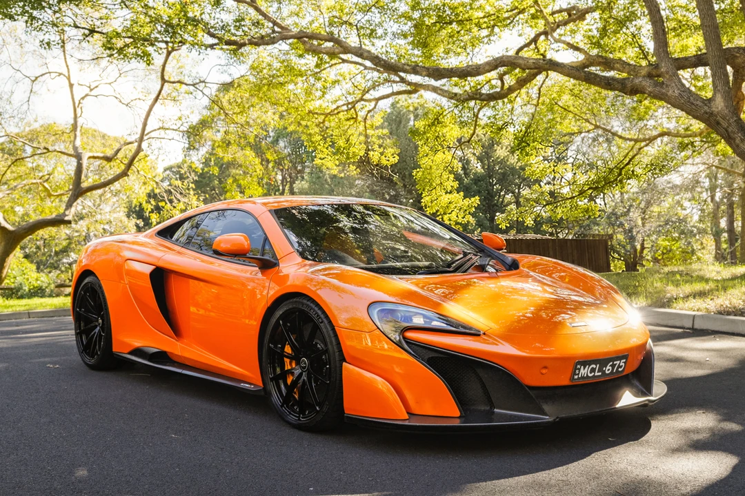 2016 McLaren 675LT Coupe - Image 9 of 31