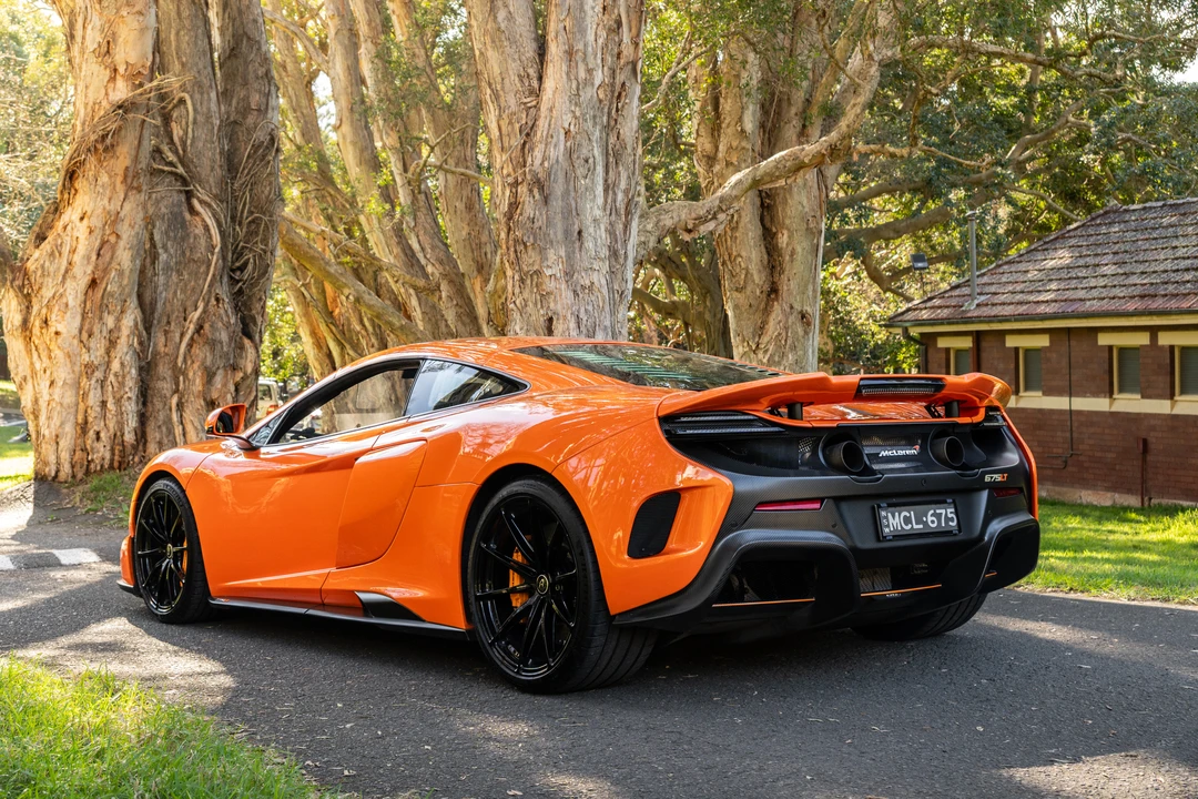 2016 McLaren 675LT Coupe - Image 5 of 31