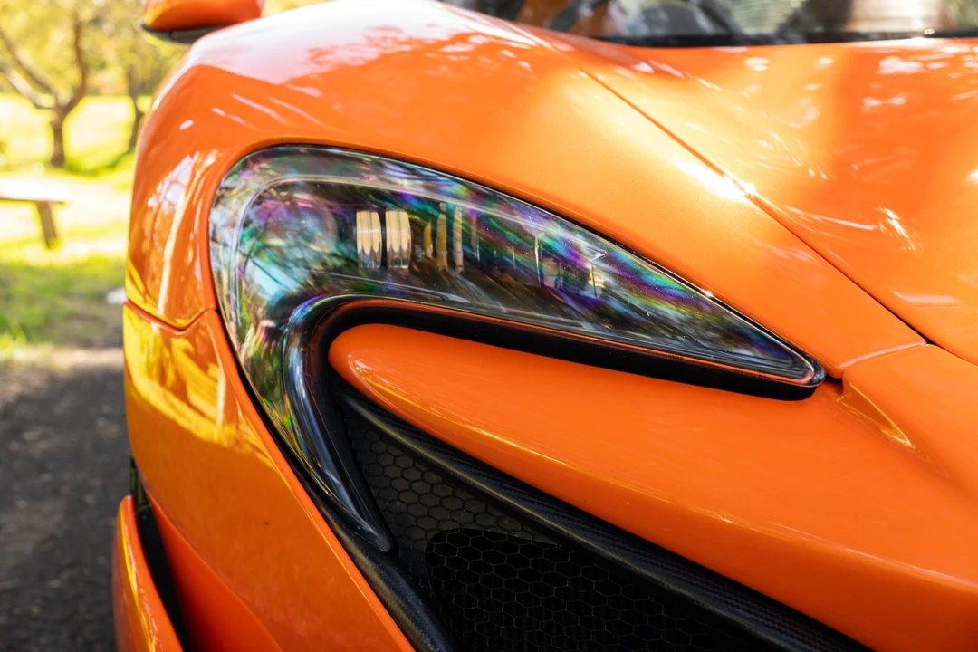 2016 McLaren 675LT Coupe - Image 28 of 31