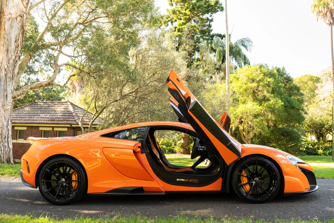 2016 McLaren 675LT Coupe - Image 27 of 31