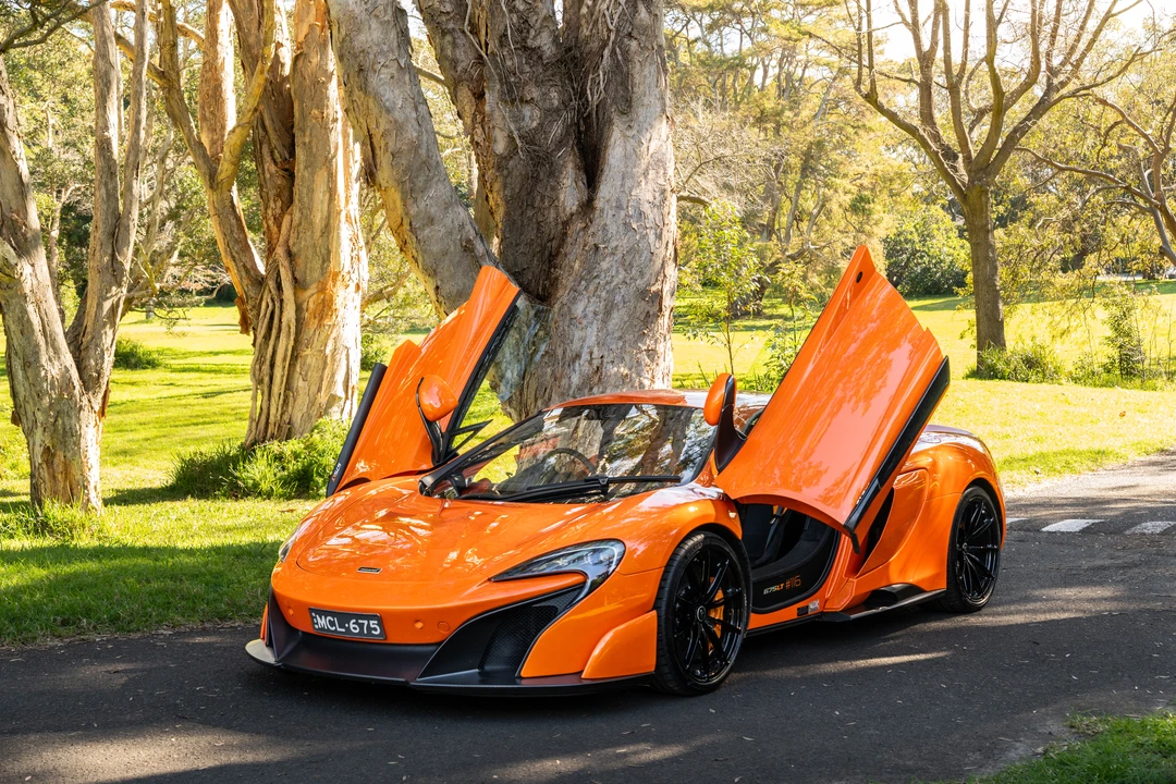 2016 McLaren 675LT Coupe - Image 23 of 31