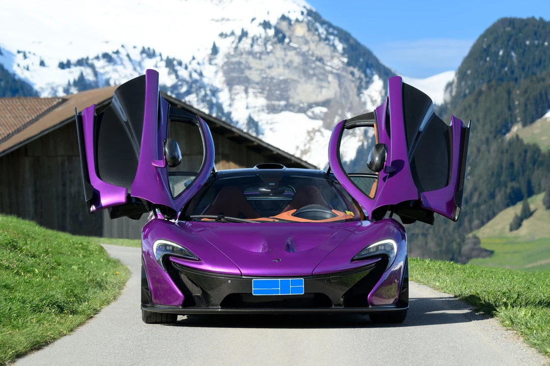 2015 McLaren P1 - Image 18 of 31