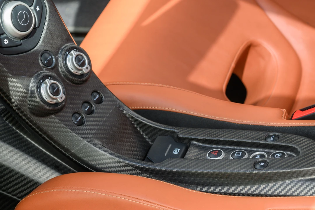 2015 McLaren P1 - Image 25 of 31