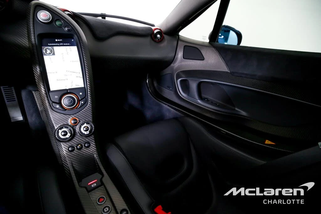 2015 McLaren P1 - Image 17 of 31