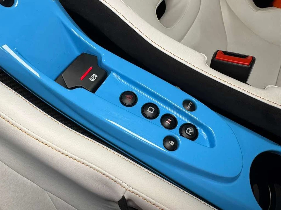 2015 McLaren P1 - Image 31 of 31