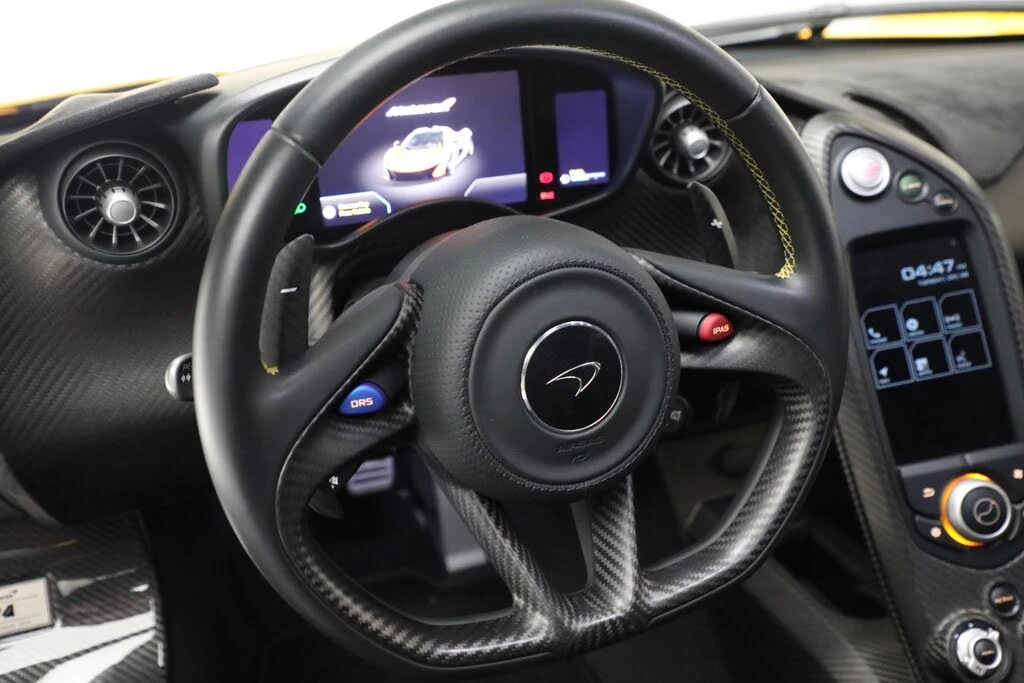 2015 McLaren P1 - Image 22 of 31