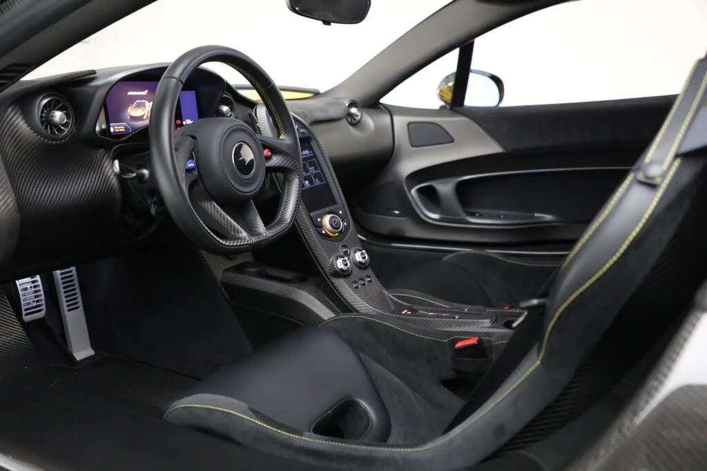2015 McLaren P1 - Image 19 of 31
