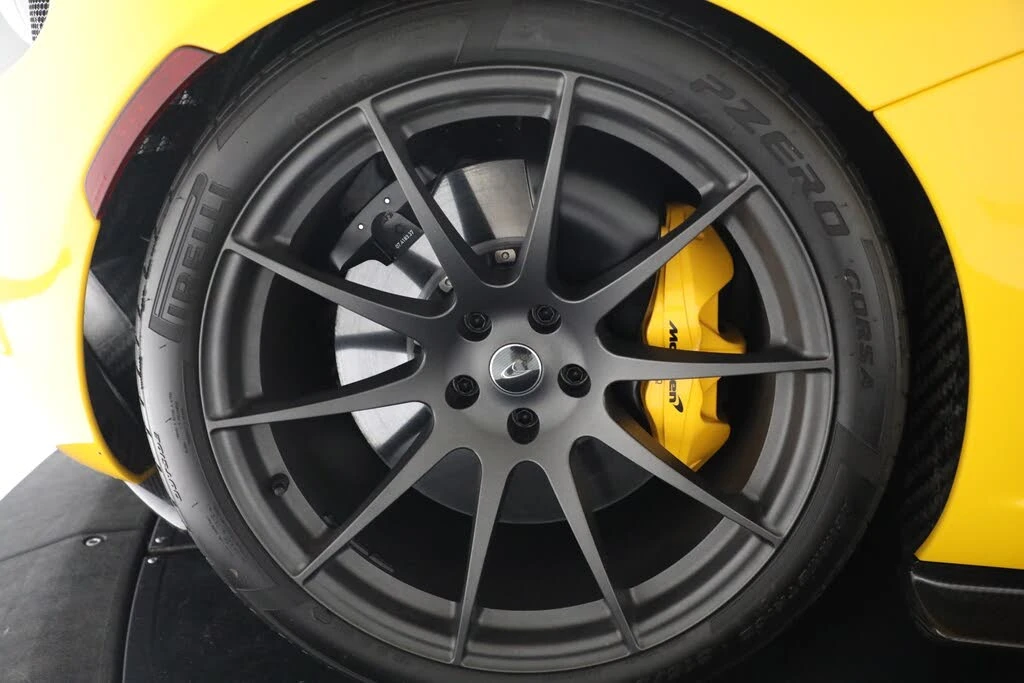 2015 McLaren P1 - Image 18 of 31
