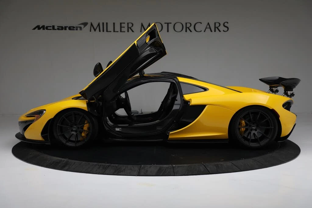 2015 McLaren P1 - Image 14 of 31