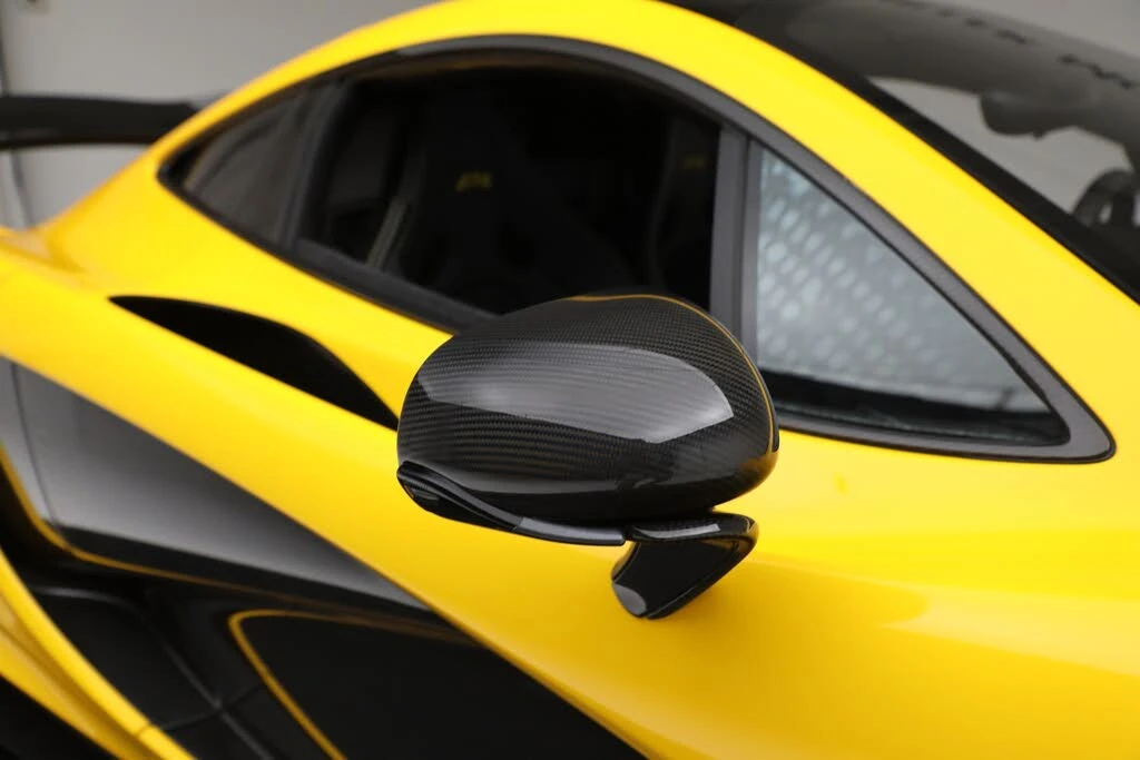 2015 McLaren P1 - Image 31 of 31