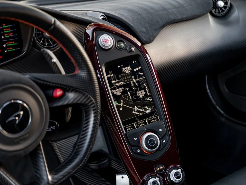 2015 McLaren P1 - Image 17 of 27