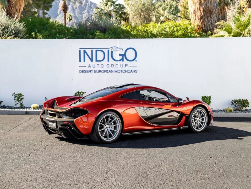 2015 McLaren P1 - Image 6 of 27