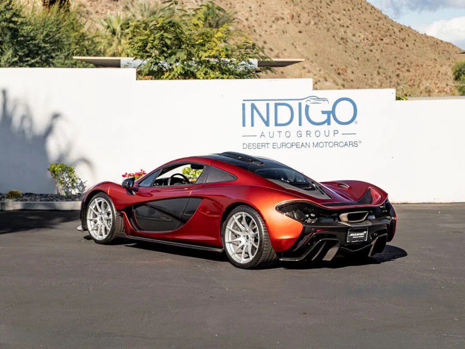 2015 McLaren P1 - Image 9 of 27
