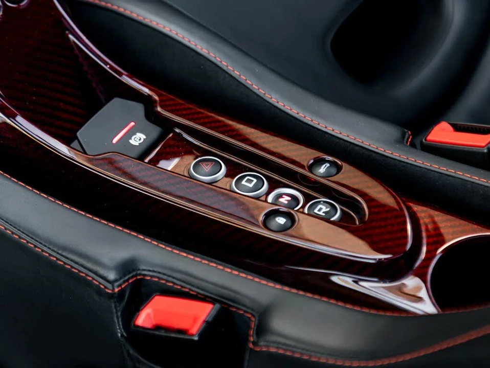 2015 McLaren P1 - Image 18 of 27