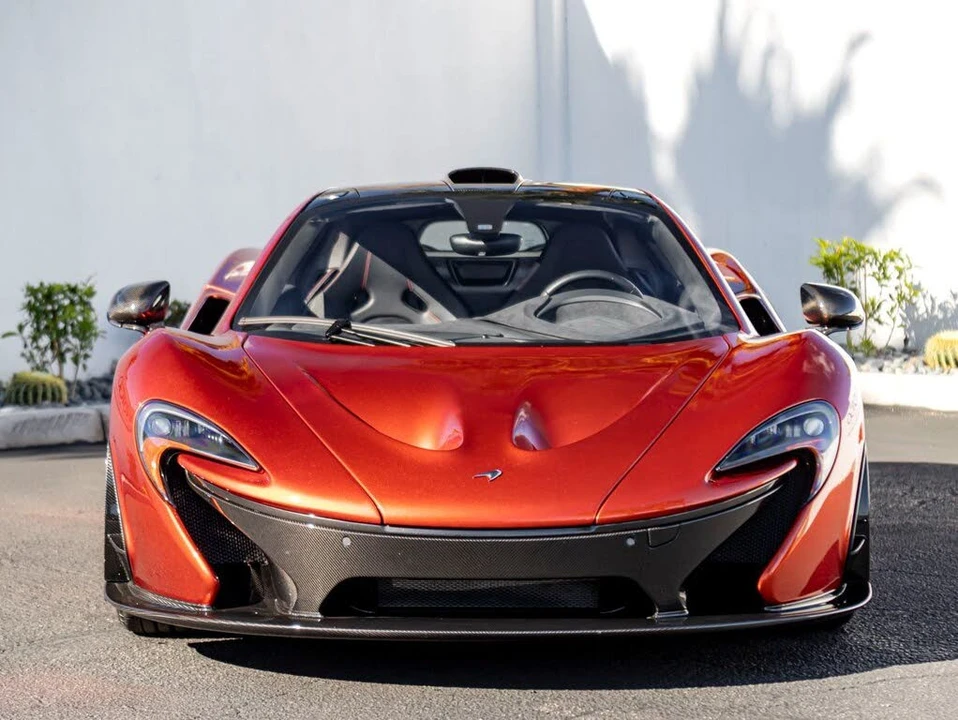 2015 McLaren P1 - Image 3 of 27
