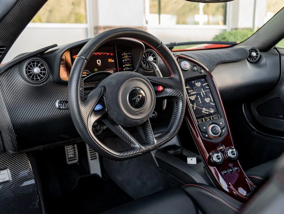 2015 McLaren P1 - Image 15 of 27
