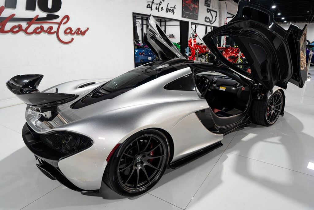 2015 McLaren P1 - Image 7 of 31