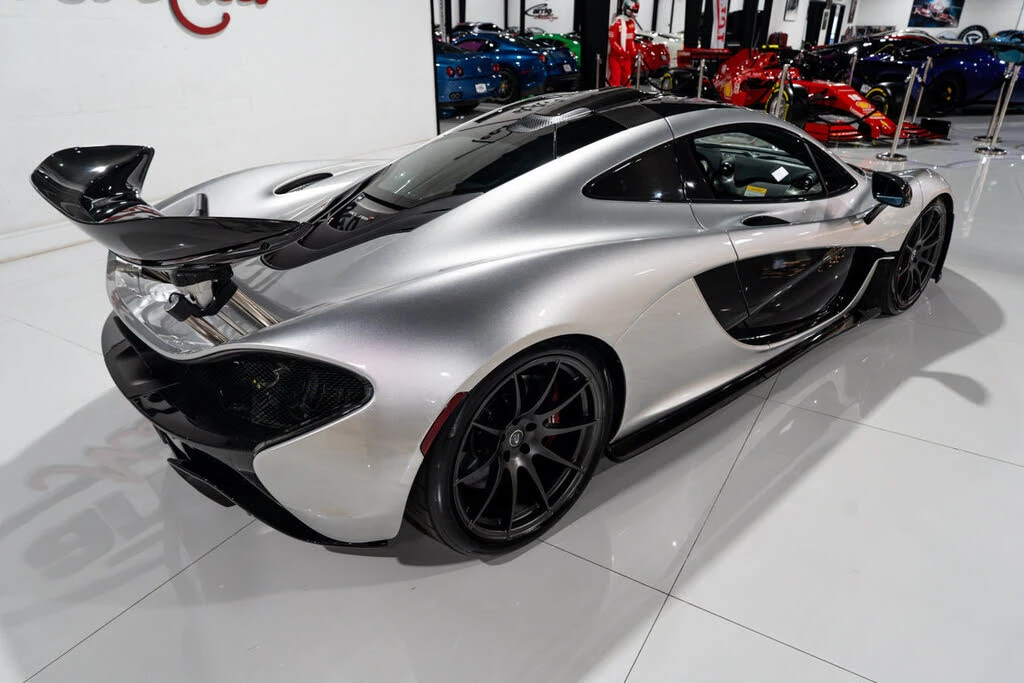 2015 McLaren P1 - Image 15 of 31