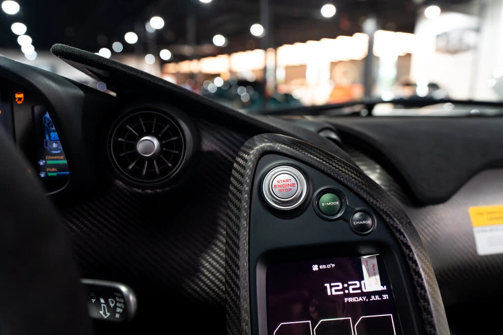 2015 McLaren P1 - Image 25 of 31