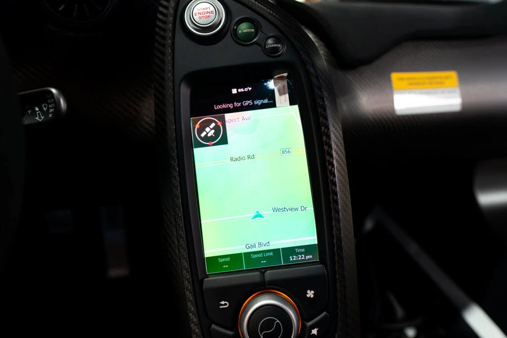 2015 McLaren P1 - Image 26 of 31