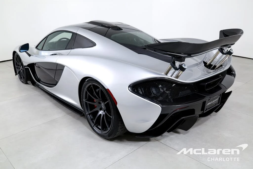 2015 McLaren P1 - Image 7 of 31