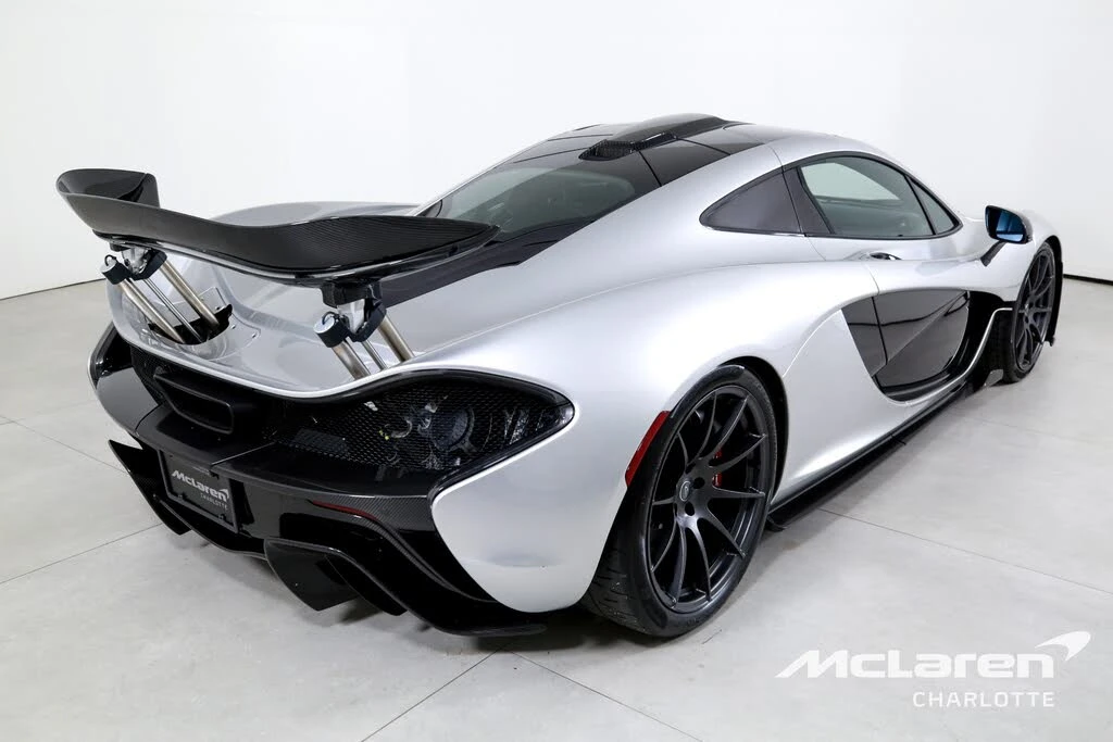 2015 McLaren P1 - Image 9 of 31