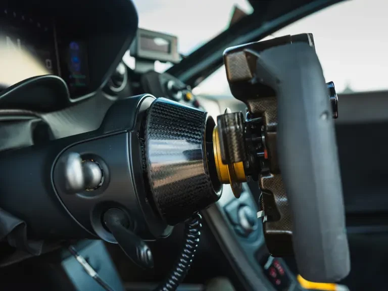 2015 McLaren P1 - Image 17 of 31