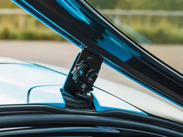 2015 McLaren P1 - Image 28 of 31
