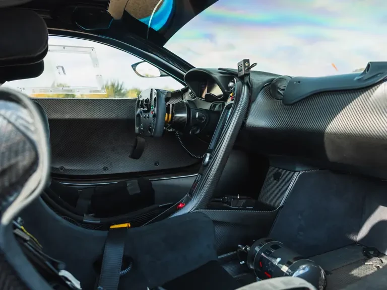 2015 McLaren P1 - Image 14 of 31