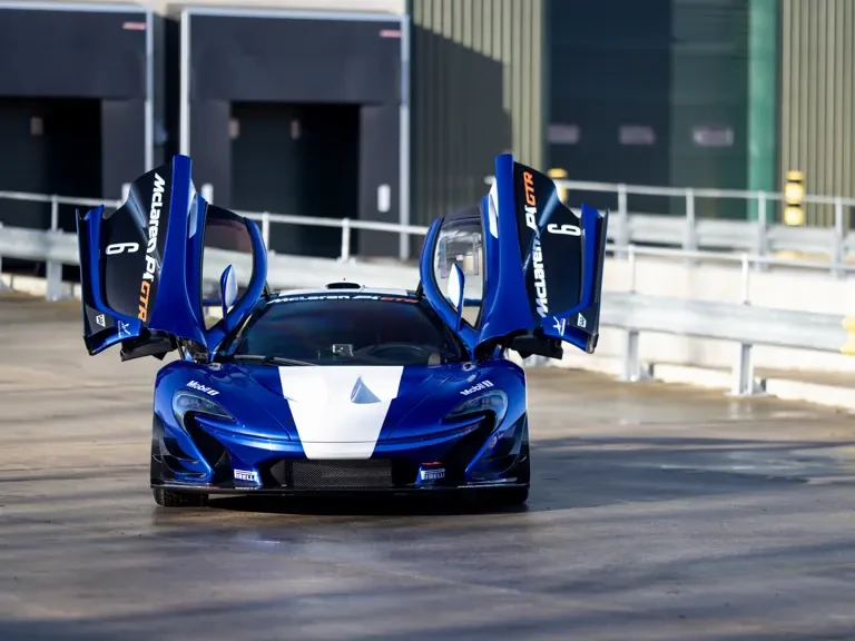 2015 McLaren P1 - Image 15 of 31