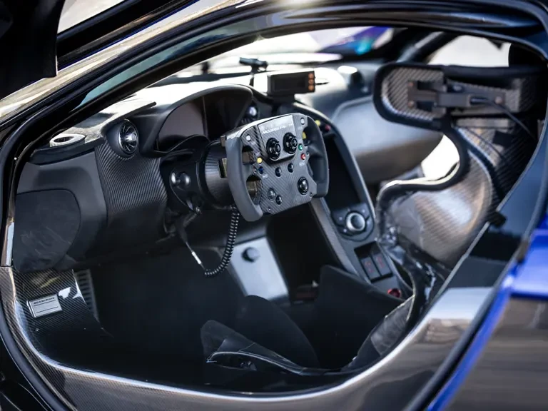 2015 McLaren P1 - Image 25 of 31