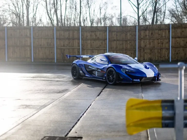 2015 McLaren P1 - Image 18 of 31
